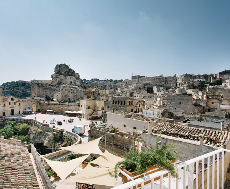 Vista sui sassi di Matera dal Sant’Angelo