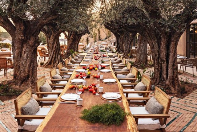 Il Six Senses Ibiza si trova in un’idilliaca baia dall’acqua cristallina e offre ampi giardini, grotte lungo la spiaggia e camere lussuose.