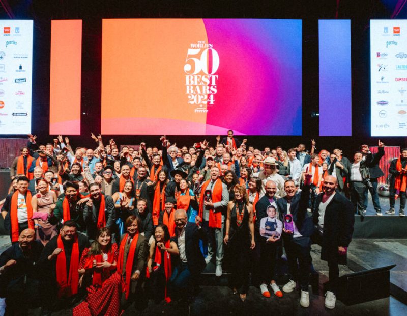 The World's 50 Best Bars 2024 Group shot